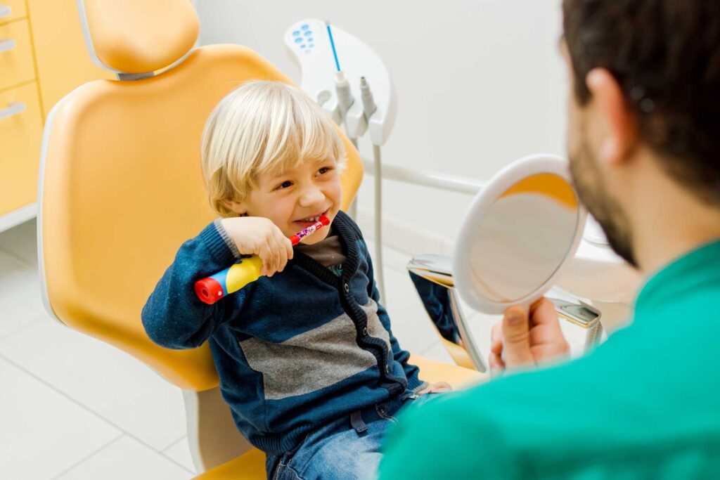 Odontoiatria Pediatrica Cagliari – Studi dentistici Curreli – dentista Cagliari Selargius Vallermosa